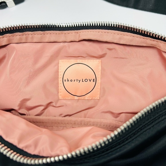 NWT ShortyLove Black Arcade - Crossbody Waist Pack Belt Bag - Picture 4 of 9